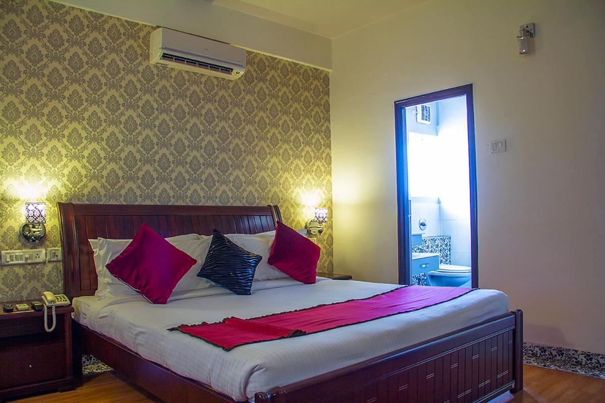 Orchid Suites - A Boutique Hotel Bangalore Off Residency Road Eksteriør bilde