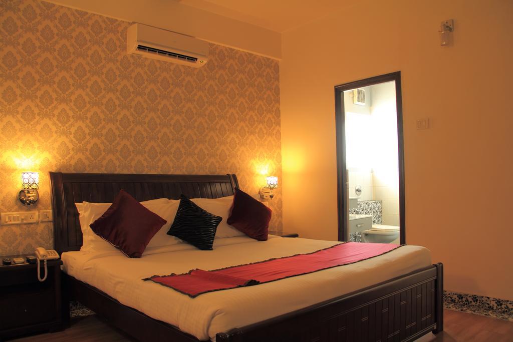 Orchid Suites - A Boutique Hotel Bangalore Off Residency Road Eksteriør bilde