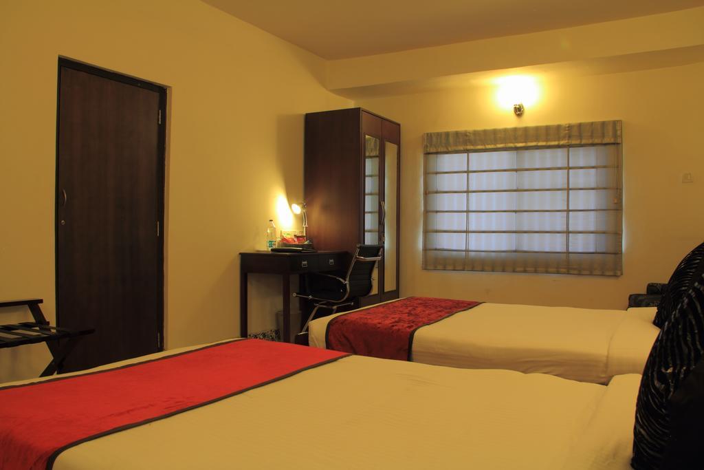 Orchid Suites - A Boutique Hotel Bangalore Off Residency Road Eksteriør bilde