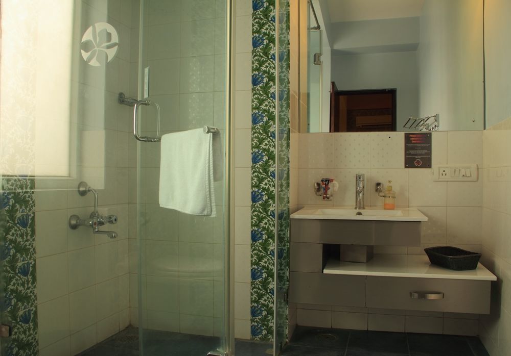 Orchid Suites - A Boutique Hotel Bangalore Off Residency Road Eksteriør bilde
